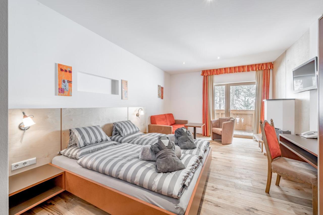 4 Sterne Superior Muehle Resort 1900 - Adults Only اوبرغورغل المظهر الخارجي الصورة