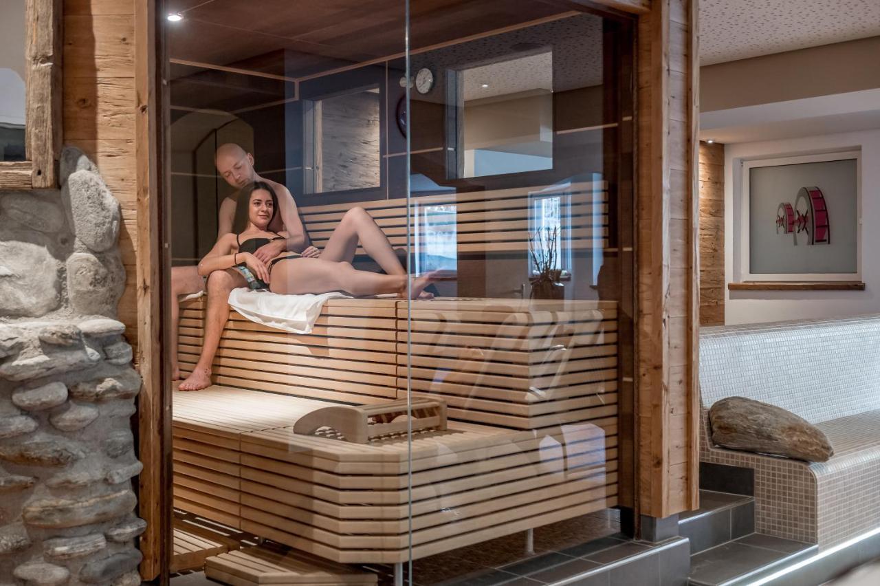 4 Sterne Superior Muehle Resort 1900 - Adults Only اوبرغورغل المظهر الخارجي الصورة